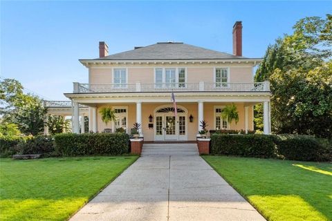 A home in Newnan