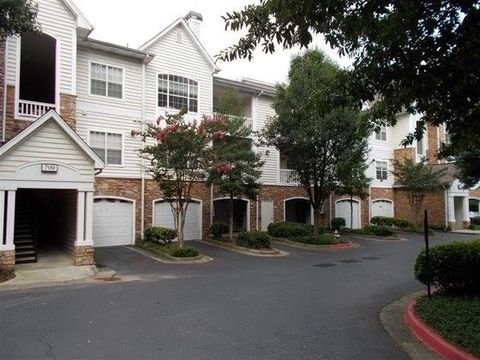 Condo For Rent - 6210 Peachtree Dunwoody Road #0219<br/> Sandy Springs, GA 30328