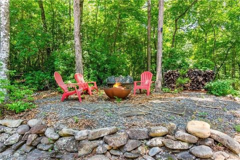 A home in East Ellijay