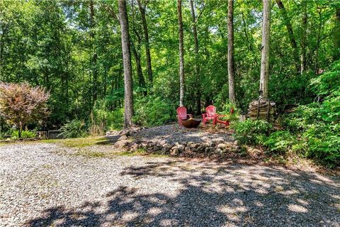 A home in East Ellijay