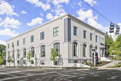 108 Park Place Unit 107 Decatur GA 30030