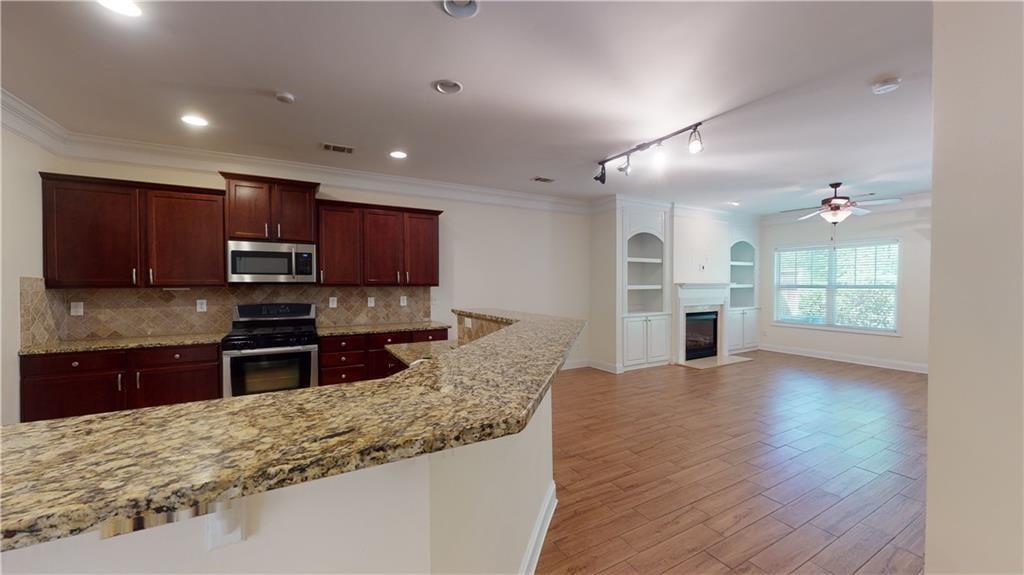 Glenmoor - Residential Lease