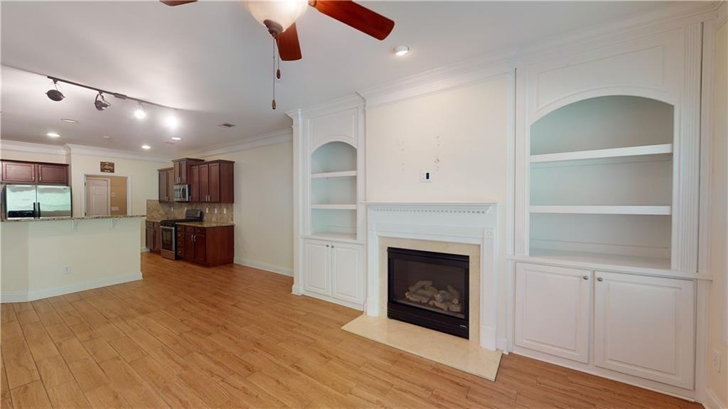Glenmoor - Residential Lease
