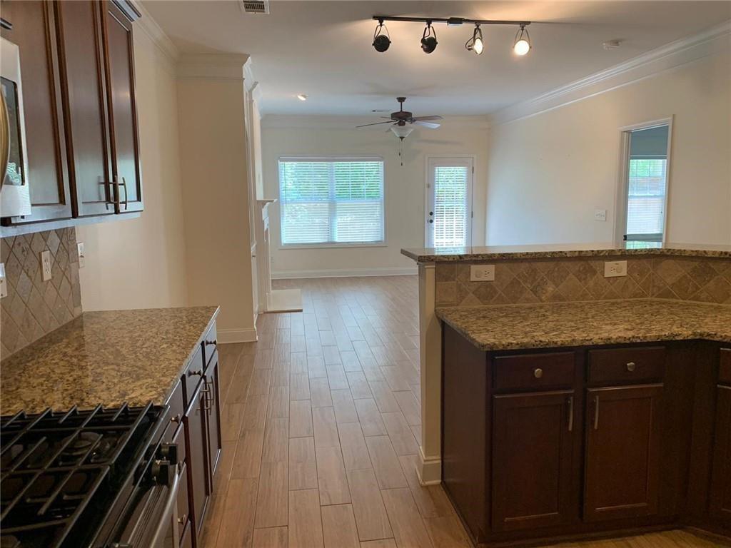 Glenmoor - Residential Lease