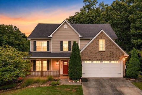 Homes For Sale - 707 Bedford Trace<br/> Canton, GA 30114