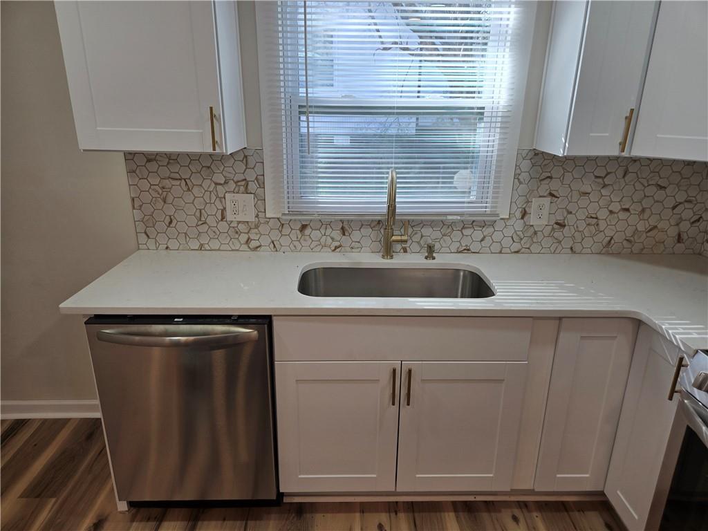 938 Rebel Forest Drive, Atlanta, Georgia image 13
