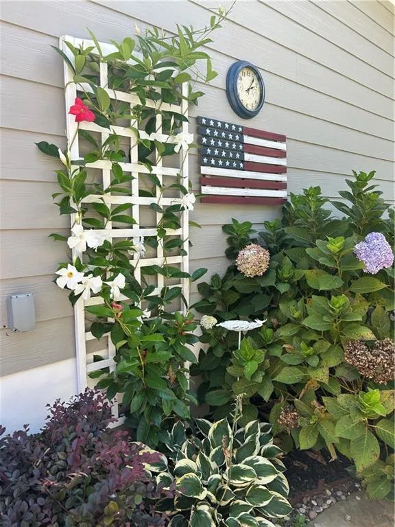 Woodstock, Georgia 30188, United States, 4 Bedrooms Bedrooms, ,4 BathroomsBathrooms,Residential,Active,180937