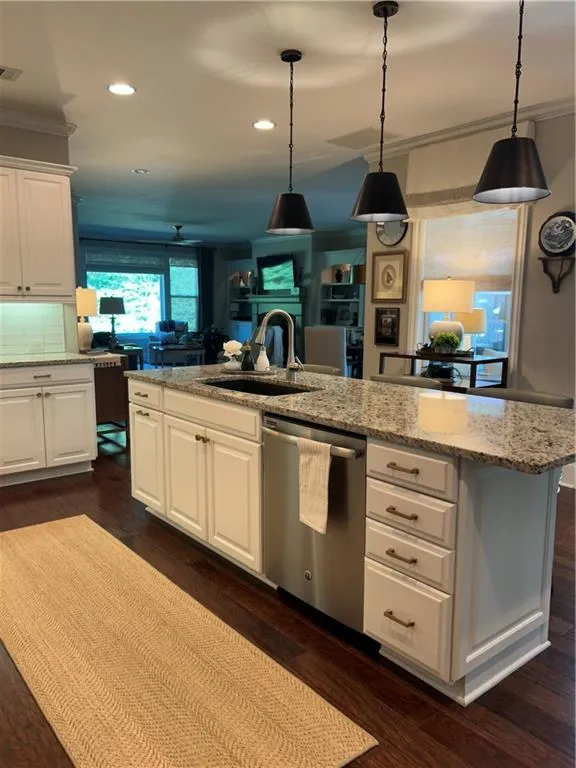 Woodstock, Georgia 30188, United States, 4 Bedrooms Bedrooms, ,4 BathroomsBathrooms,Residential,Active,180937