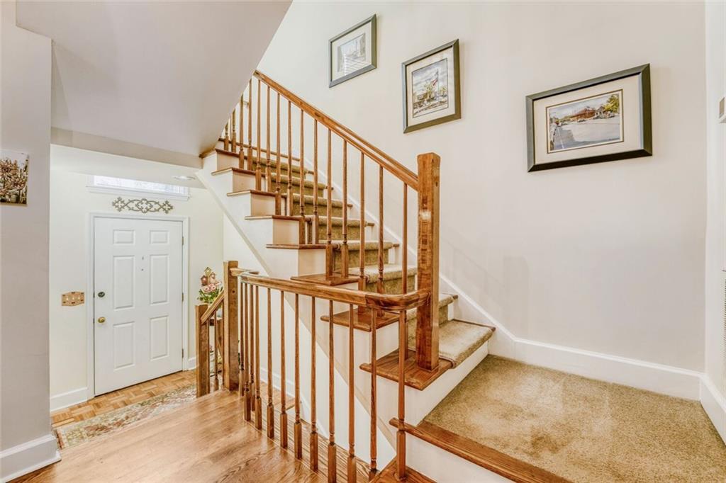 3833 Savannah Square E