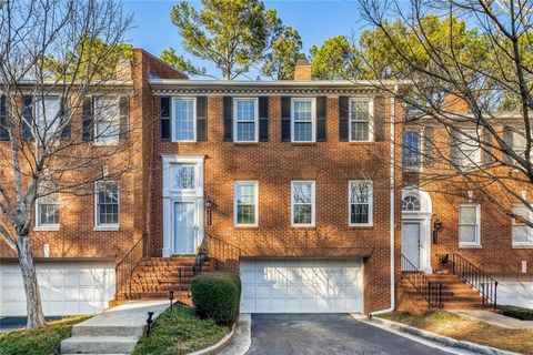 3833 Savannah Square E Atlanta GA 30340
