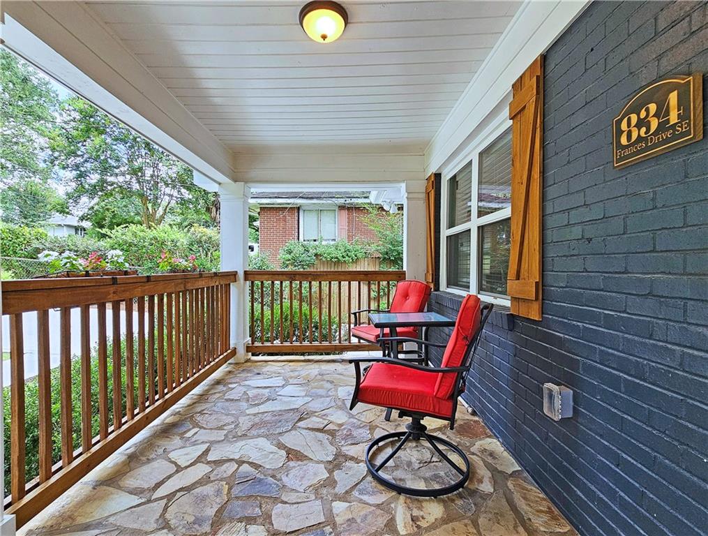 834 Frances Drive SE