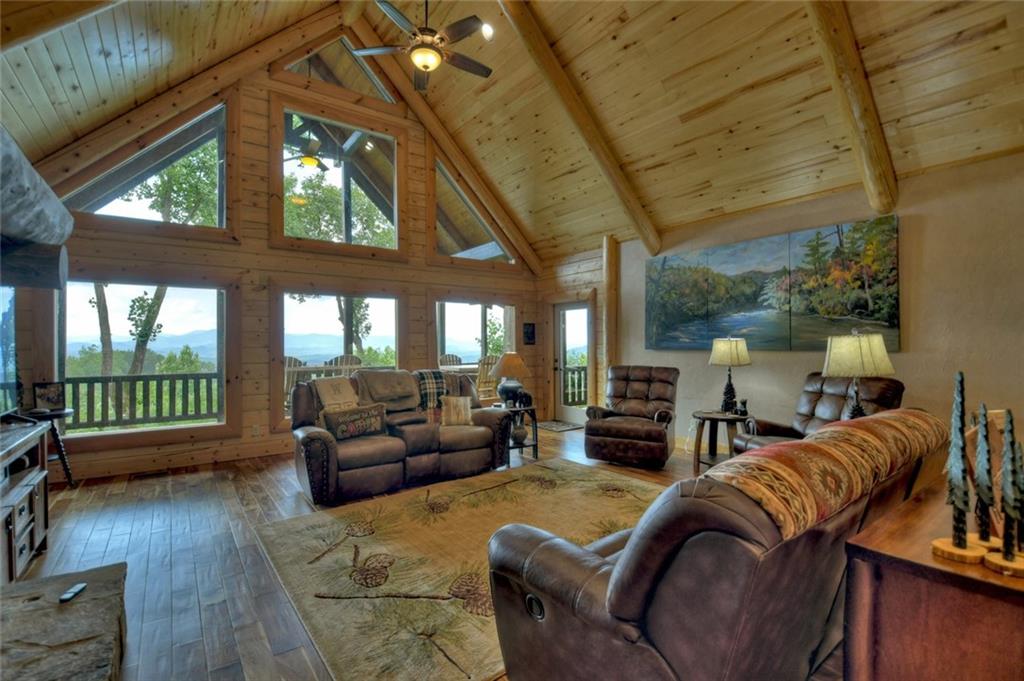 Greystone Pointe - Residential