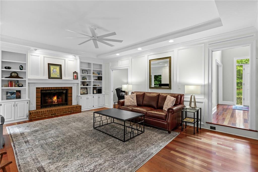 4692 Monticello Circle