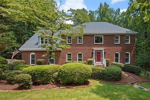 Homes For Sale - 4692 Monticello Circle<br/> Marietta, GA 30066
