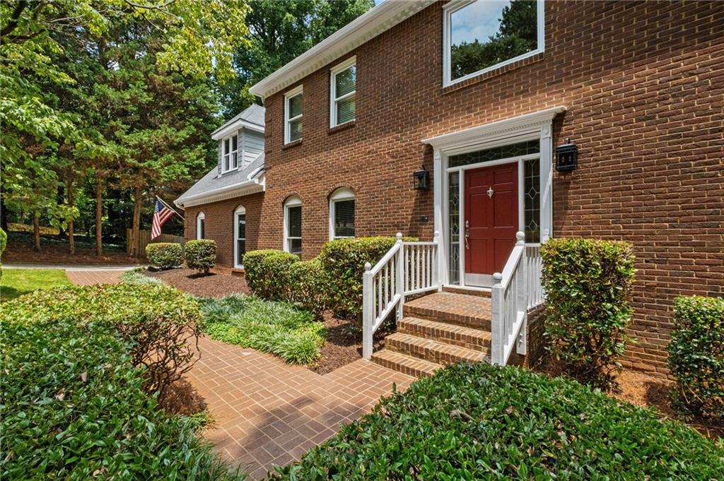 4692 Monticello Circle