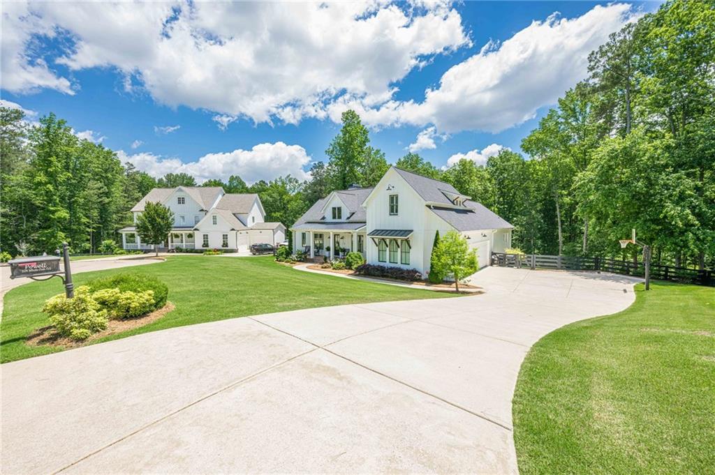 124 White Oak Trail