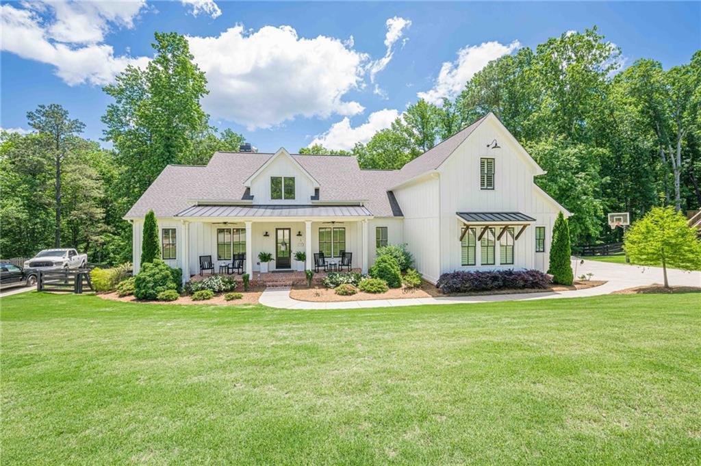 124 White Oak Trail