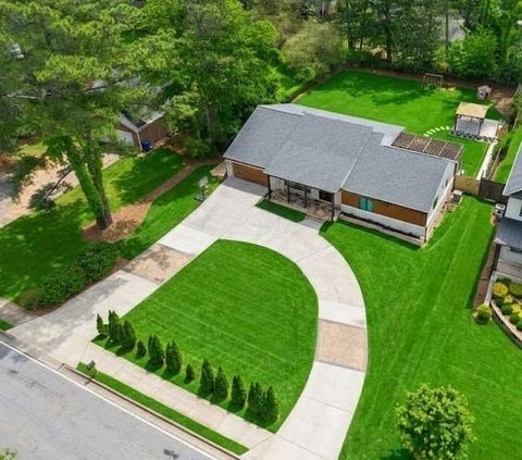 Homes For Sale - 4130 Lower Roswell Road<br/> Cobb County, Marietta, GA 30068