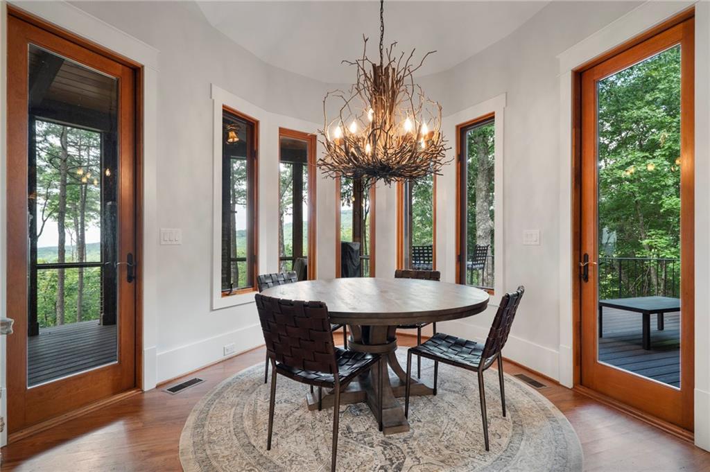 Big Canoe, Georgia, 30143, United States, 5 Bedrooms Bedrooms, ,5 BathroomsBathrooms,Residential,Active,2041675