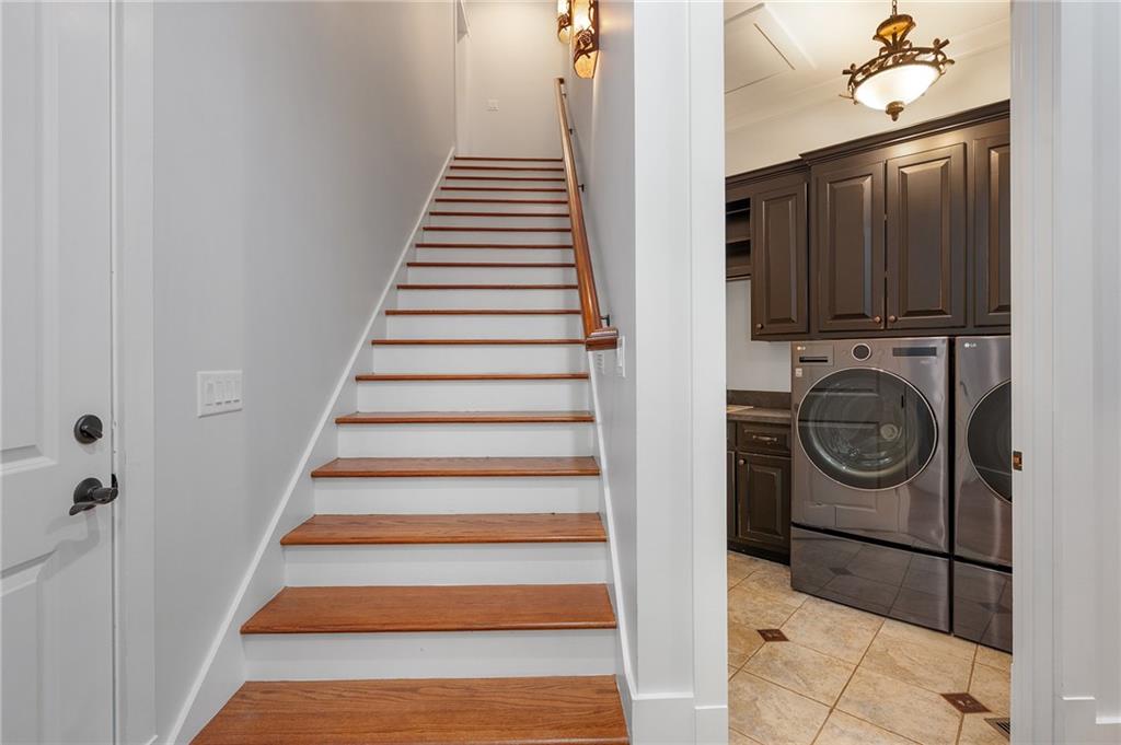 Big Canoe, Georgia, 30143, United States, 5 Bedrooms Bedrooms, ,5 BathroomsBathrooms,Residential,Active,2041675