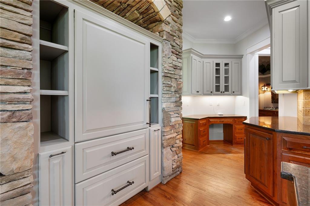 Big Canoe, Georgia, 30143, United States, 5 Bedrooms Bedrooms, ,5 BathroomsBathrooms,Residential,Active,2041675