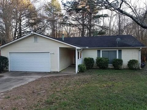 9425 Forest Knoll Drive Jonesboro GA 30238