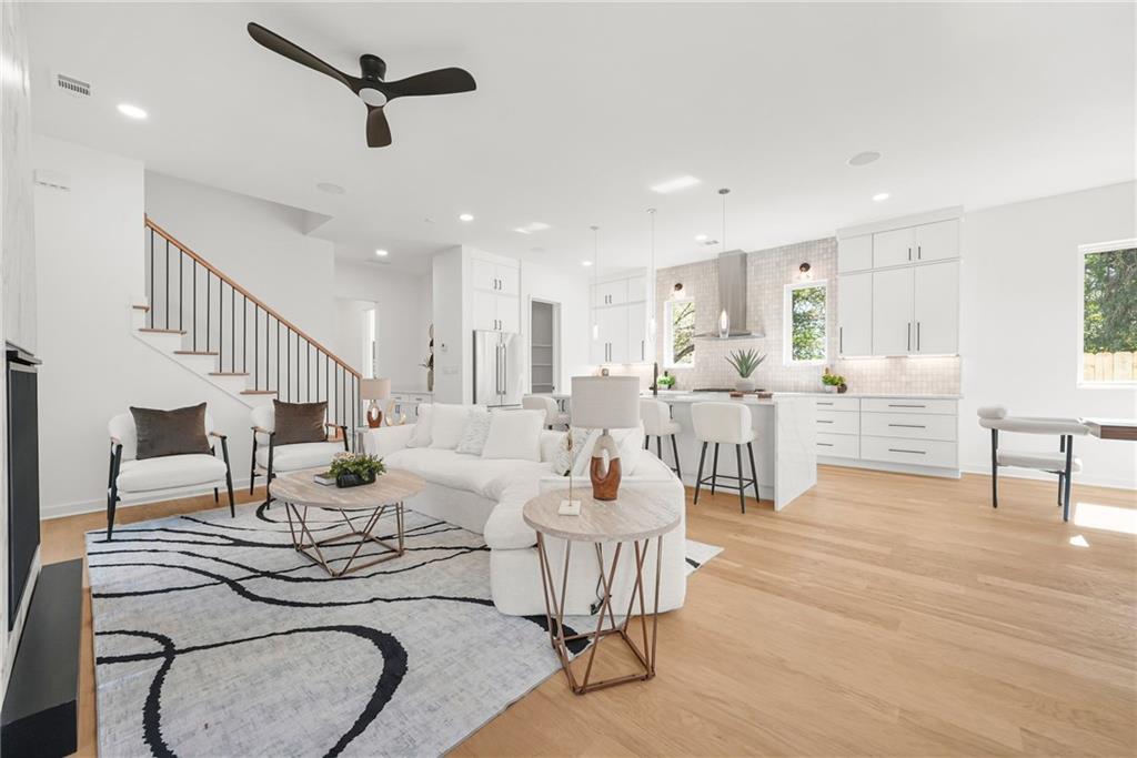 313 B Stovall Street SE