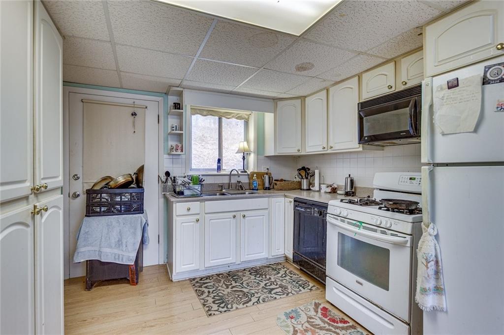 1036 Wooten Lake Road NW