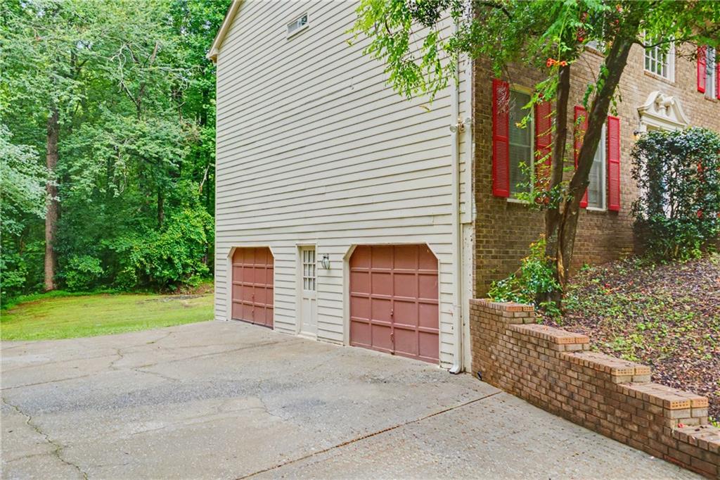 140 Millwood Lane