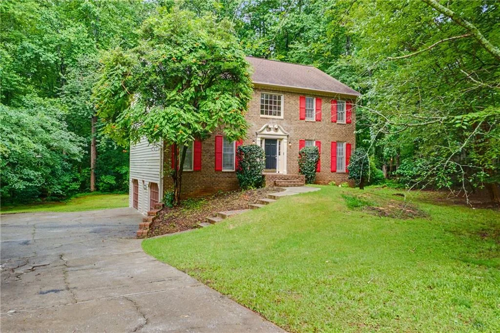 140 Millwood Lane