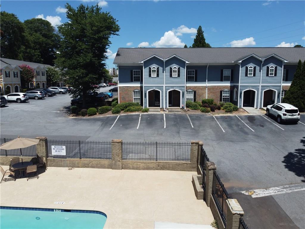 300 Summer Place