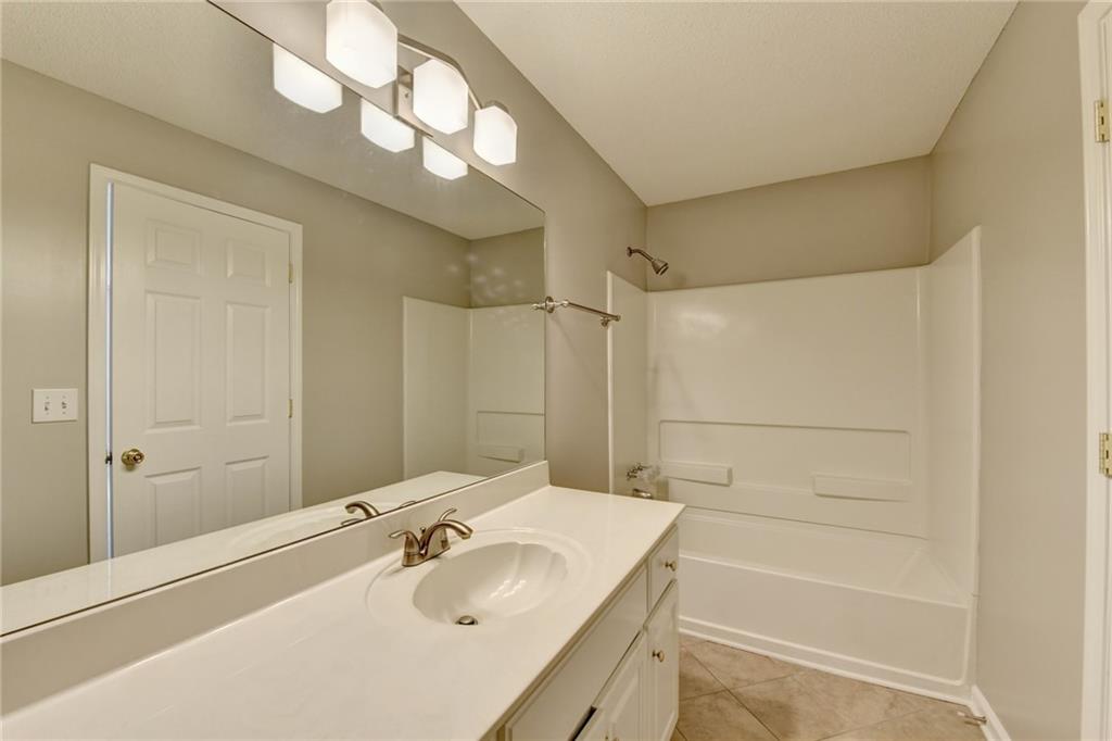 3938 Stillwater Drive, Duluth, Georgia image 30