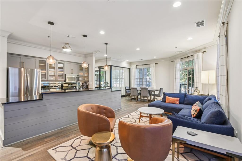 Piedmont Crest Condos - Residential