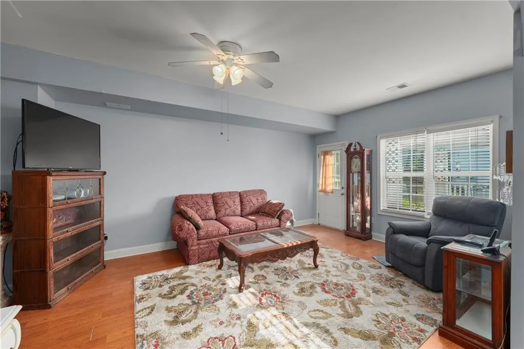 Woodstock, Georgia 30189, United States, 4 Bedrooms Bedrooms, ,3 BathroomsBathrooms,Residential,Active,144643