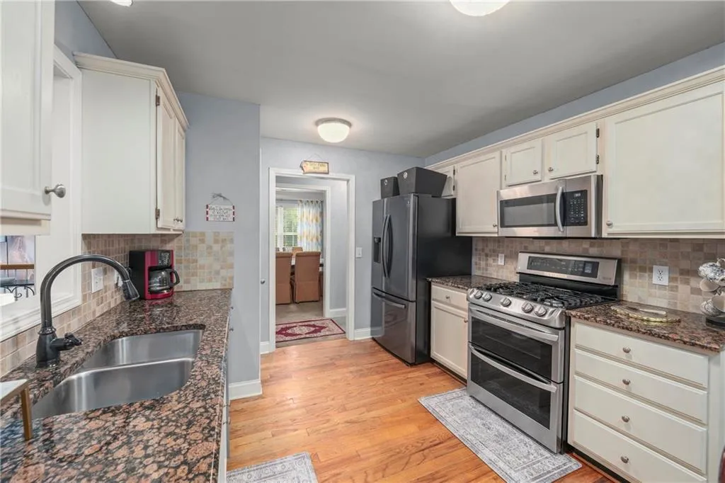 Woodstock, Georgia 30189, United States, 4 Bedrooms Bedrooms, ,3 BathroomsBathrooms,Residential,Active,144643