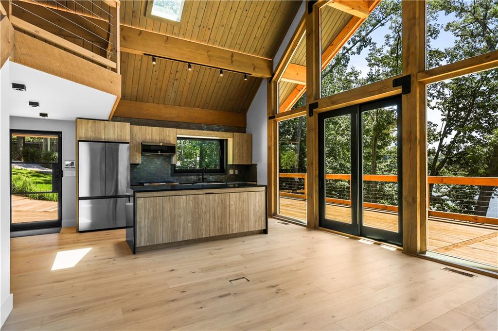 6011 Blackberry Lane
