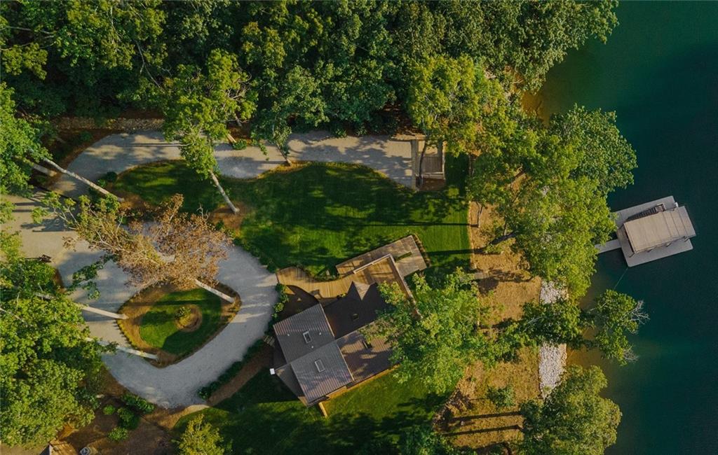 6011 Blackberry Lane