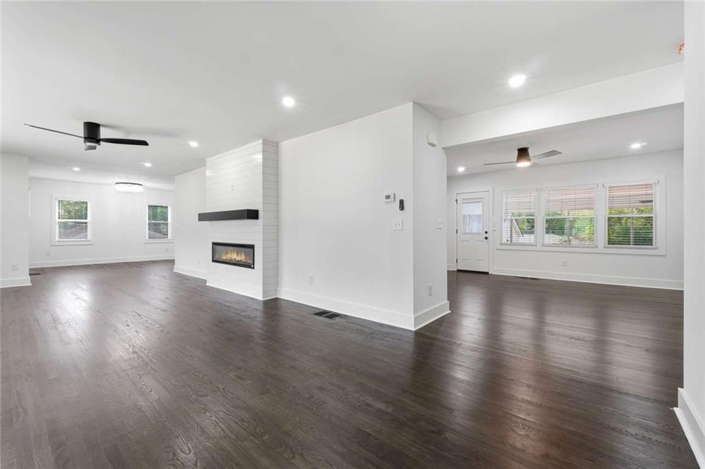 2304 Rugby Lane