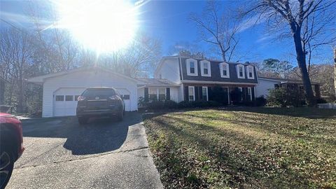 2322 Kingsland Drive Atlanta GA 30360