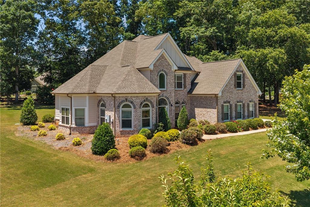1672 Horseshoe Bend Lane