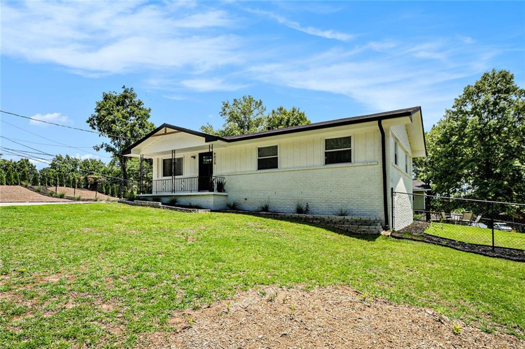 4020 Ester Drive SW