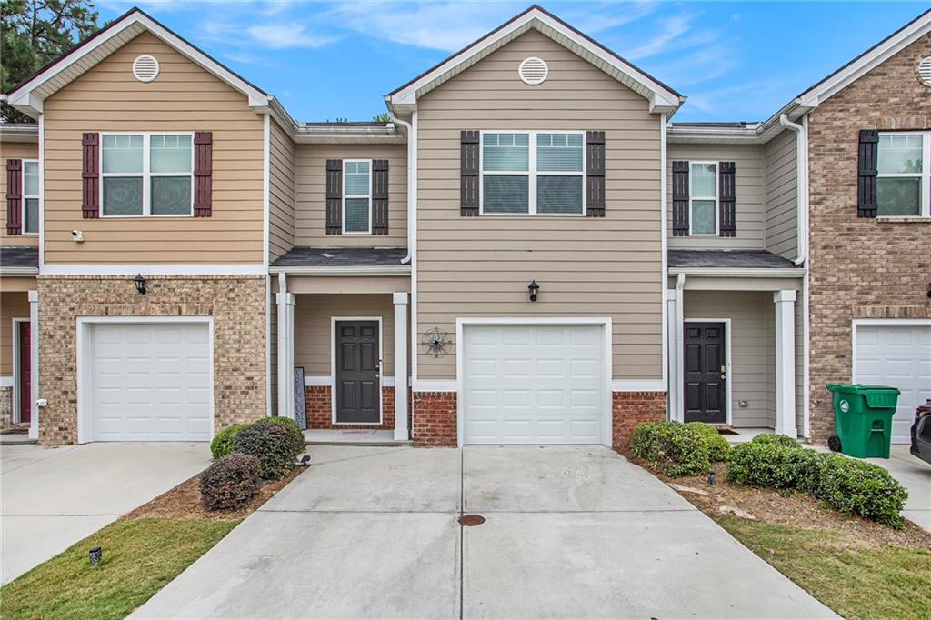 1310 Roger Trace Trce, Lithonia, Georgia image 1