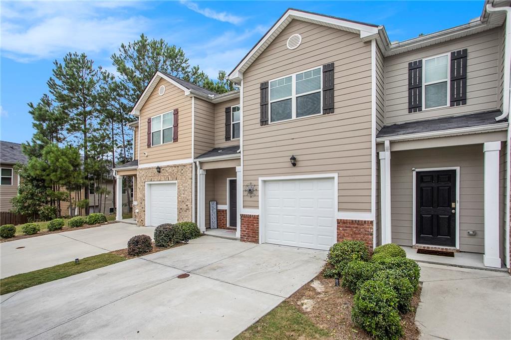1310 Roger Trace Trce, Lithonia, Georgia image 2