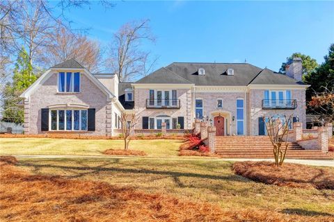 Homes For Sale - 2035 Derby Lane<br/> Braselton, GA 30517