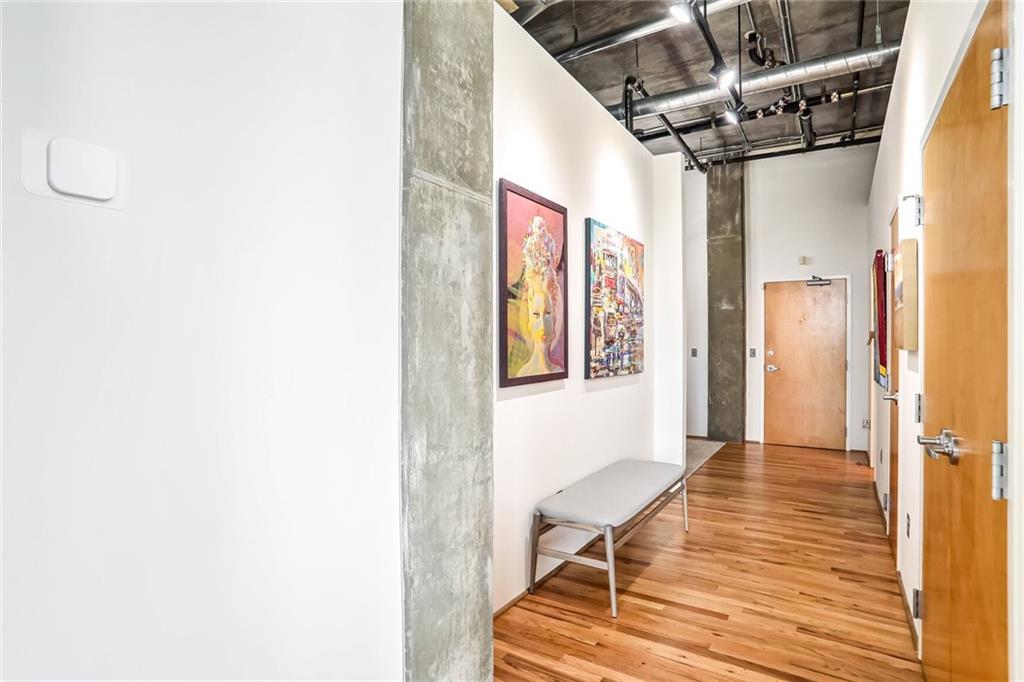 3235 Roswell Road NE 919