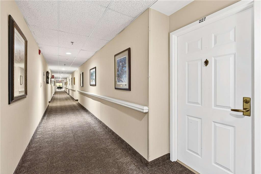 1800 Clairmont Lake A227