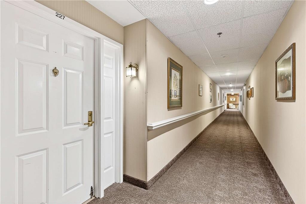 1800 Clairmont Lake A227