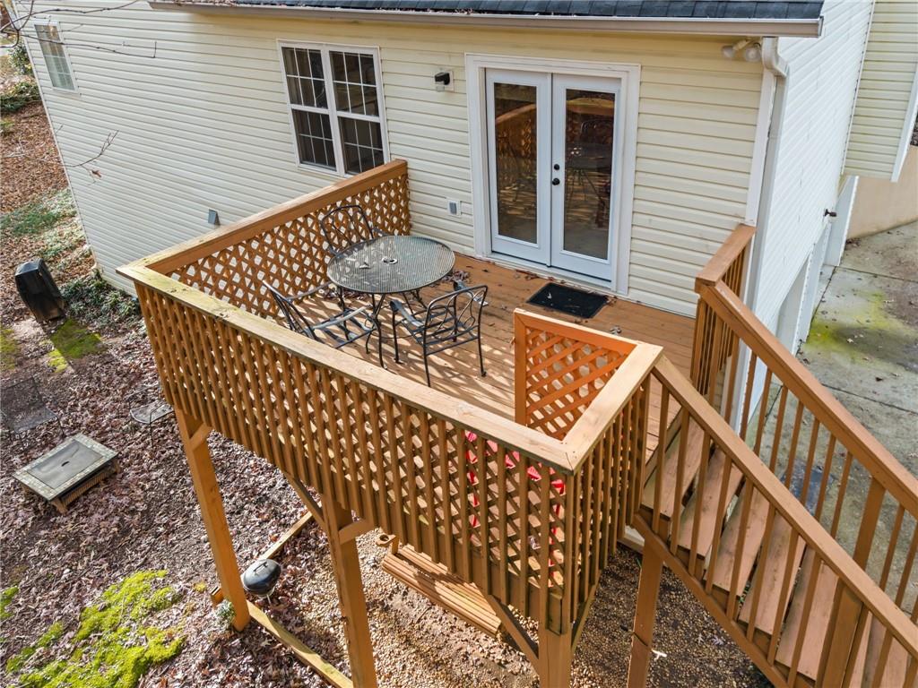 5551 Rose Ridge Court