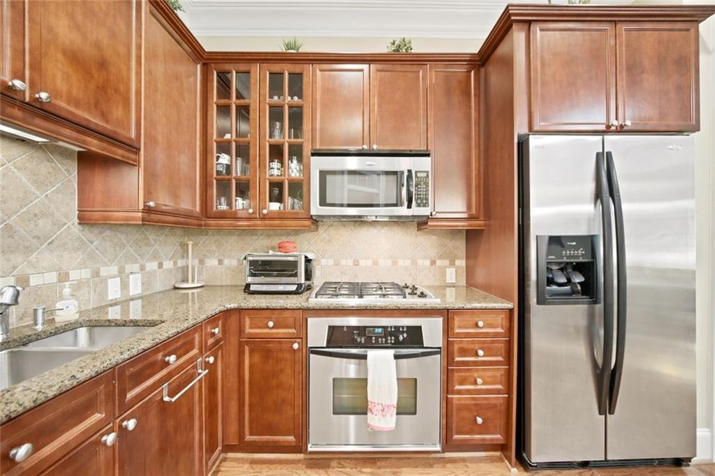3635 E Paces Circle NE 1114