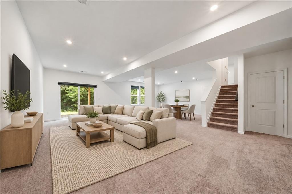 8150 Scenic Ridge Way
